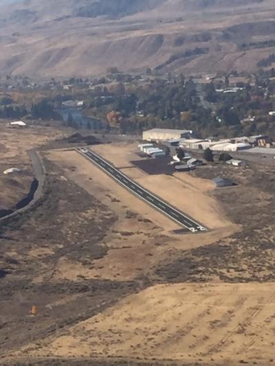 Airport runway pic